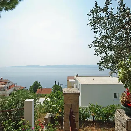 Апартаменти Holiday Home Pisak *